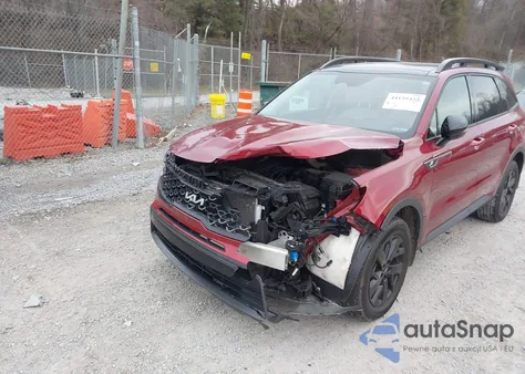 2023 Kia Sorento X-Line S z USA, uszkodzony, nr VIN 5XYRLDLC9PG195970